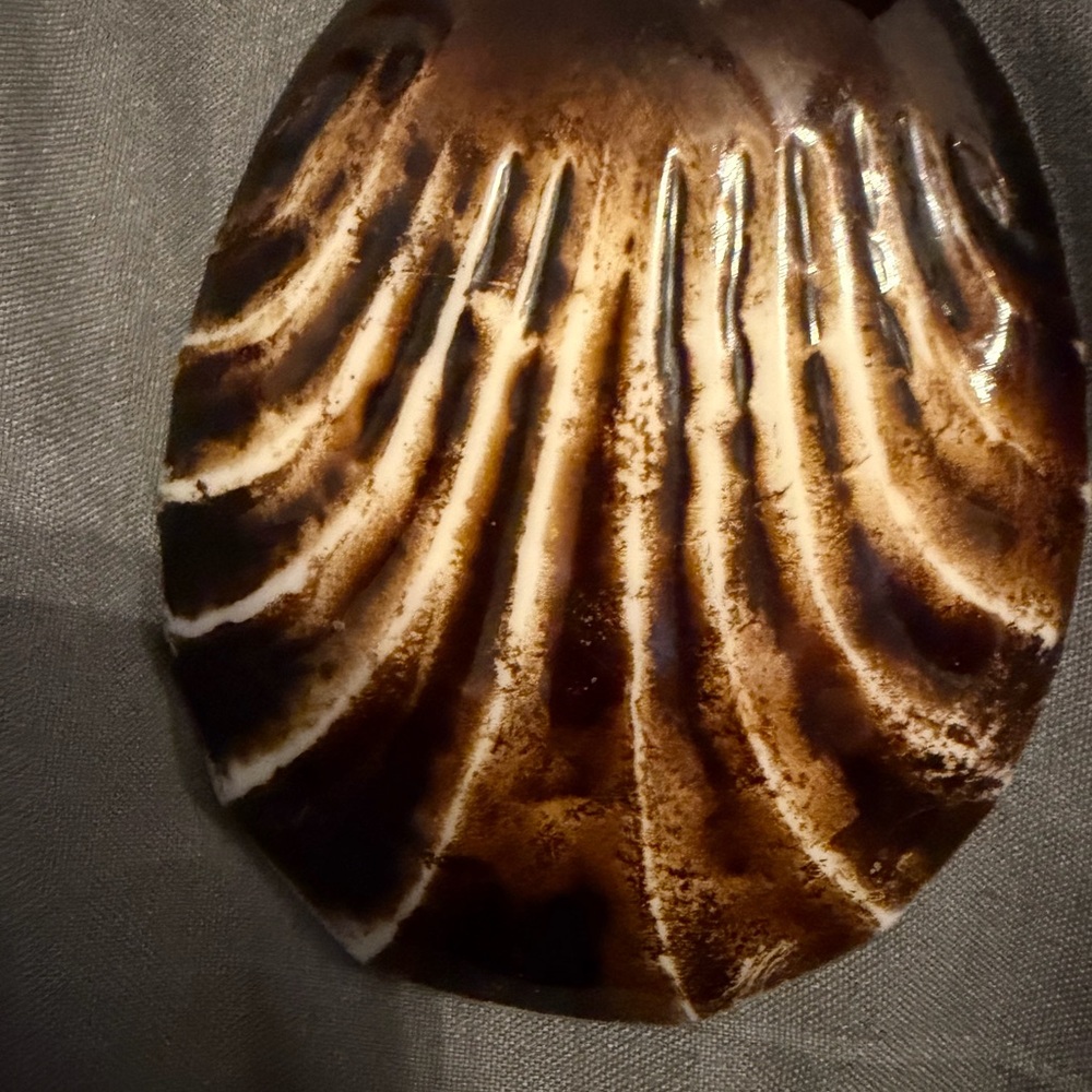 21” African Tribal Style 
Shell Pendant - Picture 2 of 4